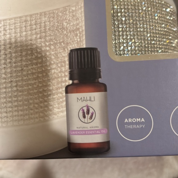 NEW! Mahli Diamond Aroma Diffuser LED MOOD LIGHTS VHTF VIRAL TIKTOK FAMOUS - Picture 2 of 9